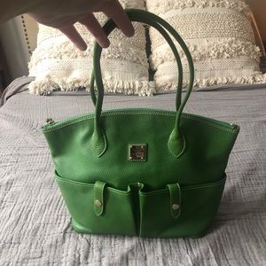 Dooney & Bourke Tote